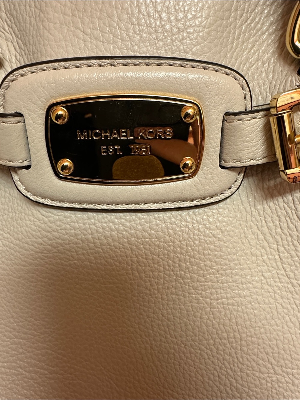 Michael Kors purse/laptop tote -cream and gold - Picture 3 of 5